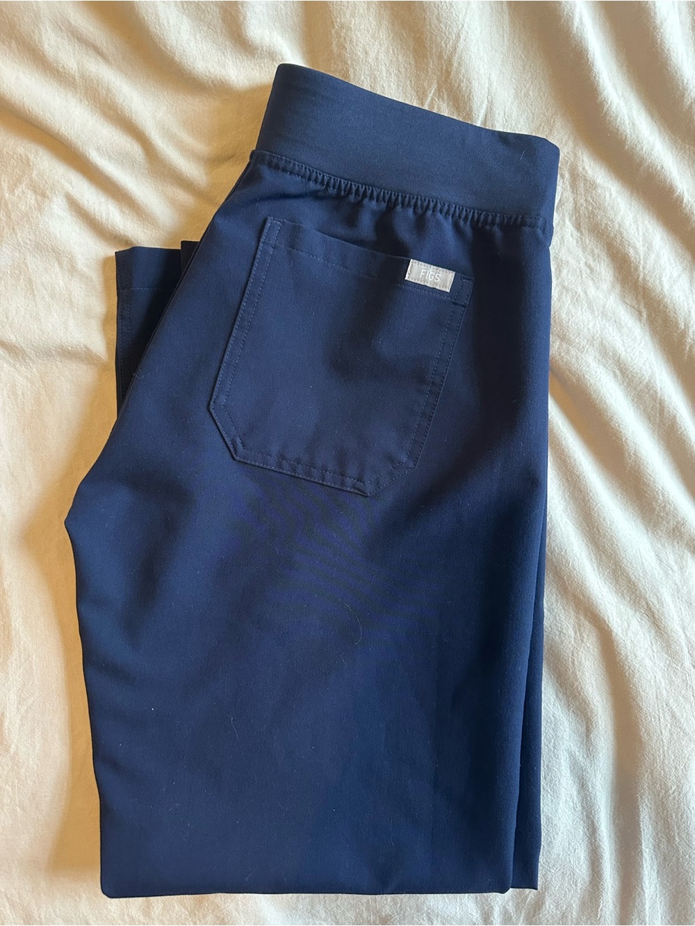 FIGS women’s Livingston scrub pant